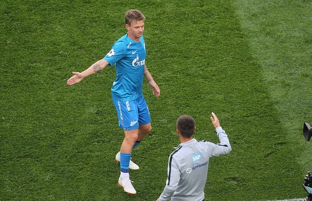 "Зенит" обыграл на своем поле тульский "Арсенал" благодаря голу Шатова